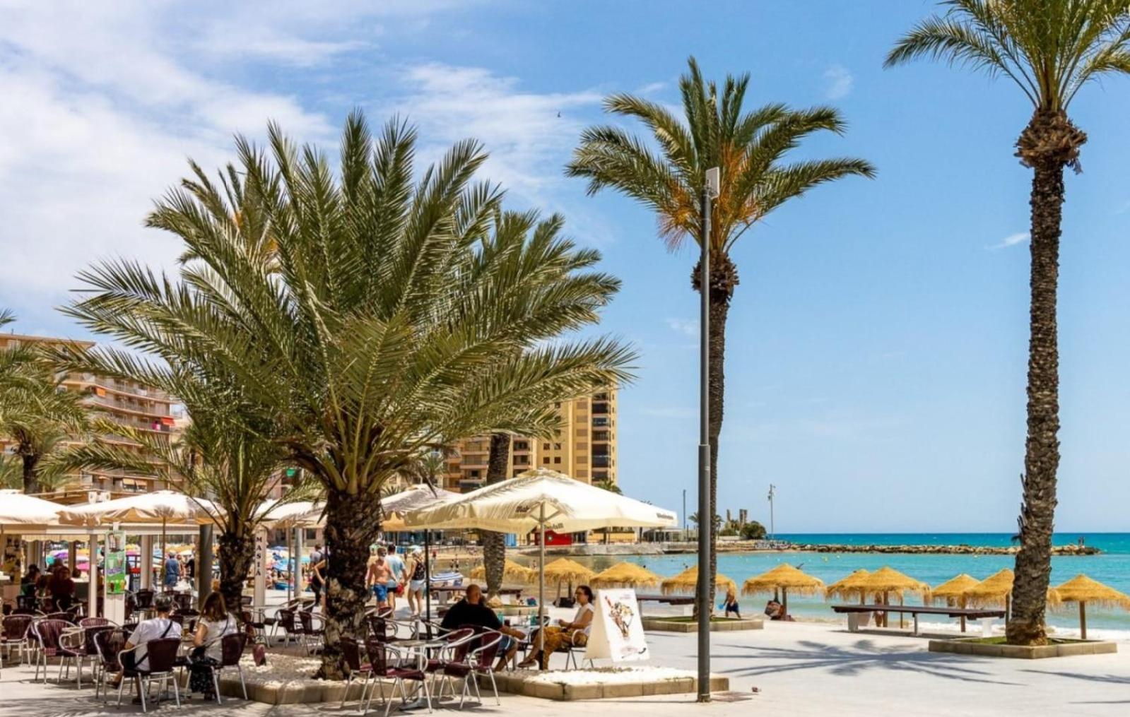 Sea View Luxury Apartment Victoria Torrevieja Zewnętrze zdjęcie