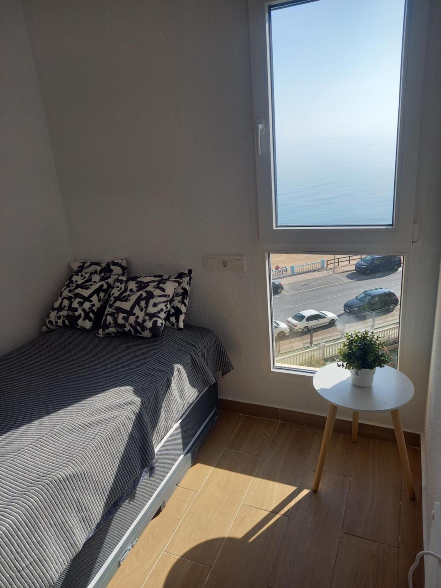 Sea View Luxury Apartment Victoria Torrevieja Zewnętrze zdjęcie